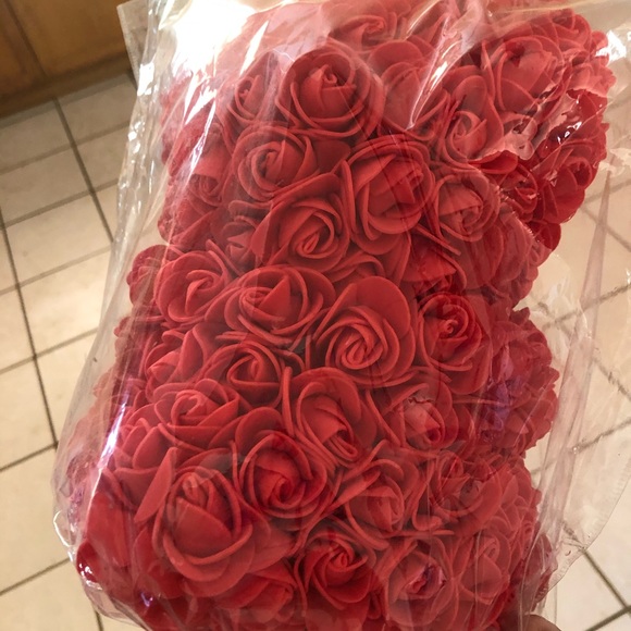 Red flower bear - Picture 2 of 6